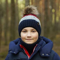 Tmavě modrý