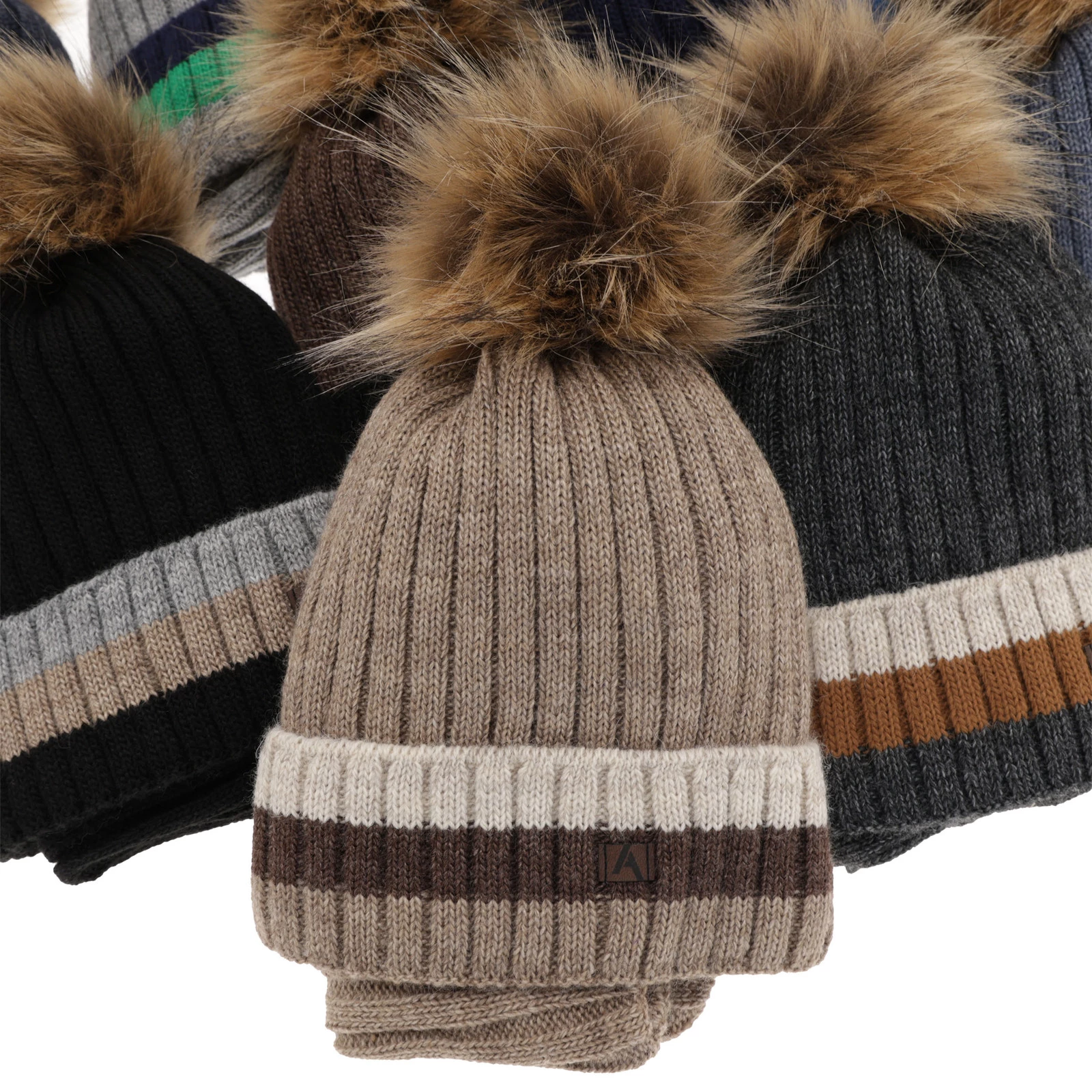 Komplet zimný chlapčenský: čiapka a tunel tmavě modrý s bambuľou Beno