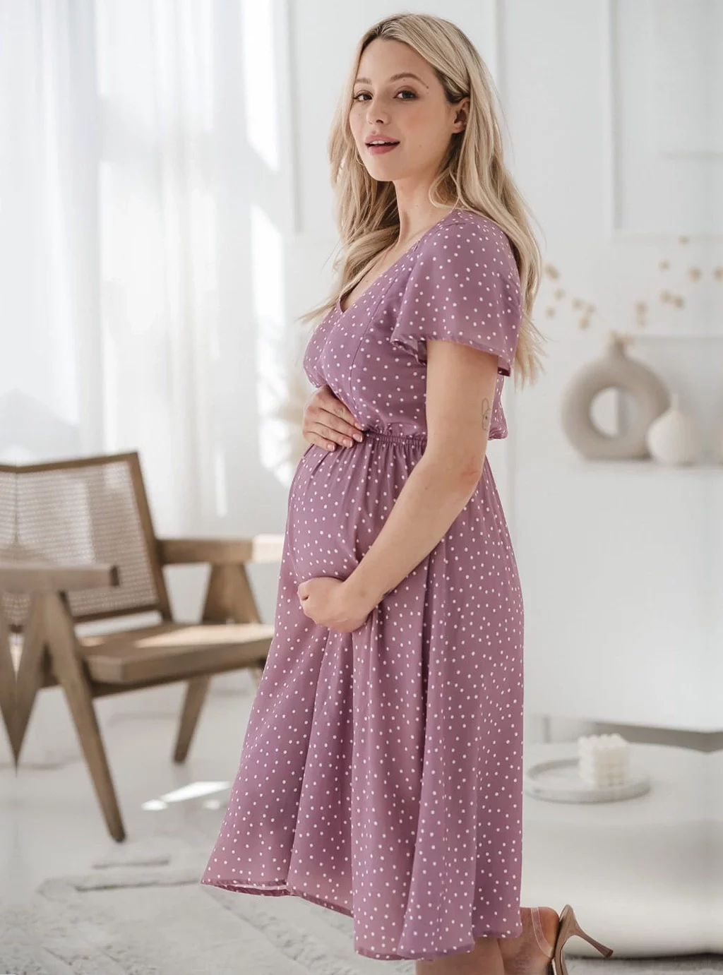 Lovely Dress Midi těhotenské a kojící šaty, krátký rukáv, lila růžové s puntíky