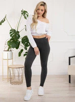 Šedá