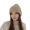 Béžový