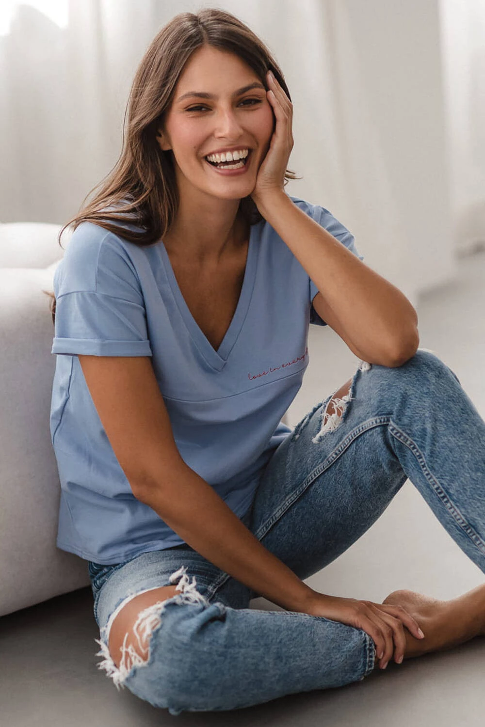 Těhotenská a kojící halenka M-Shirt s výstřihem do V, modrá