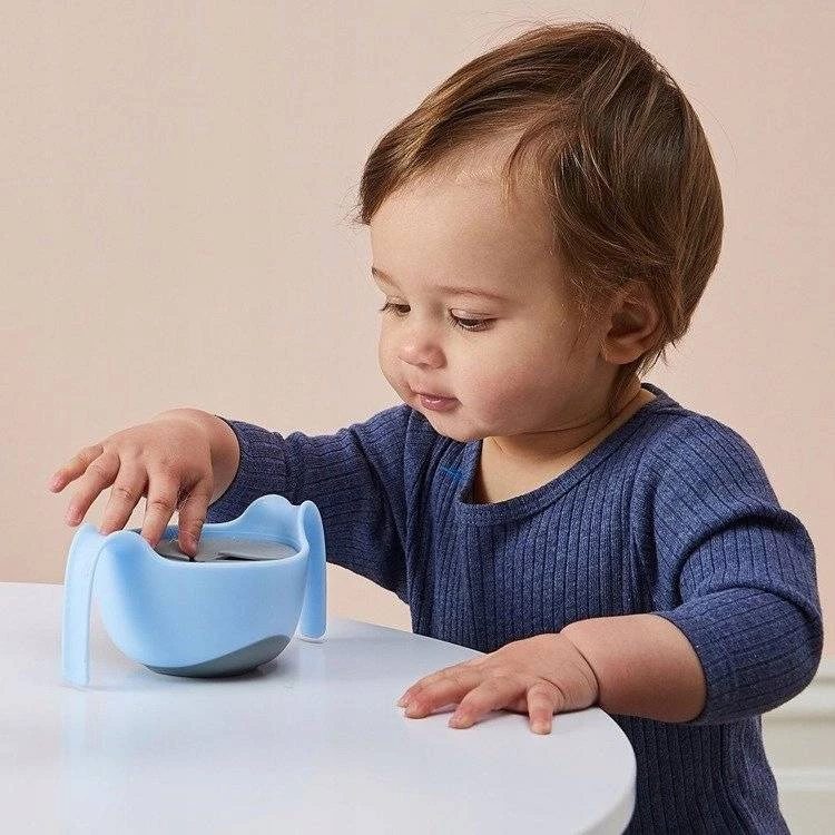 B.Krabice Sippy Cup Bowl s trubkou
