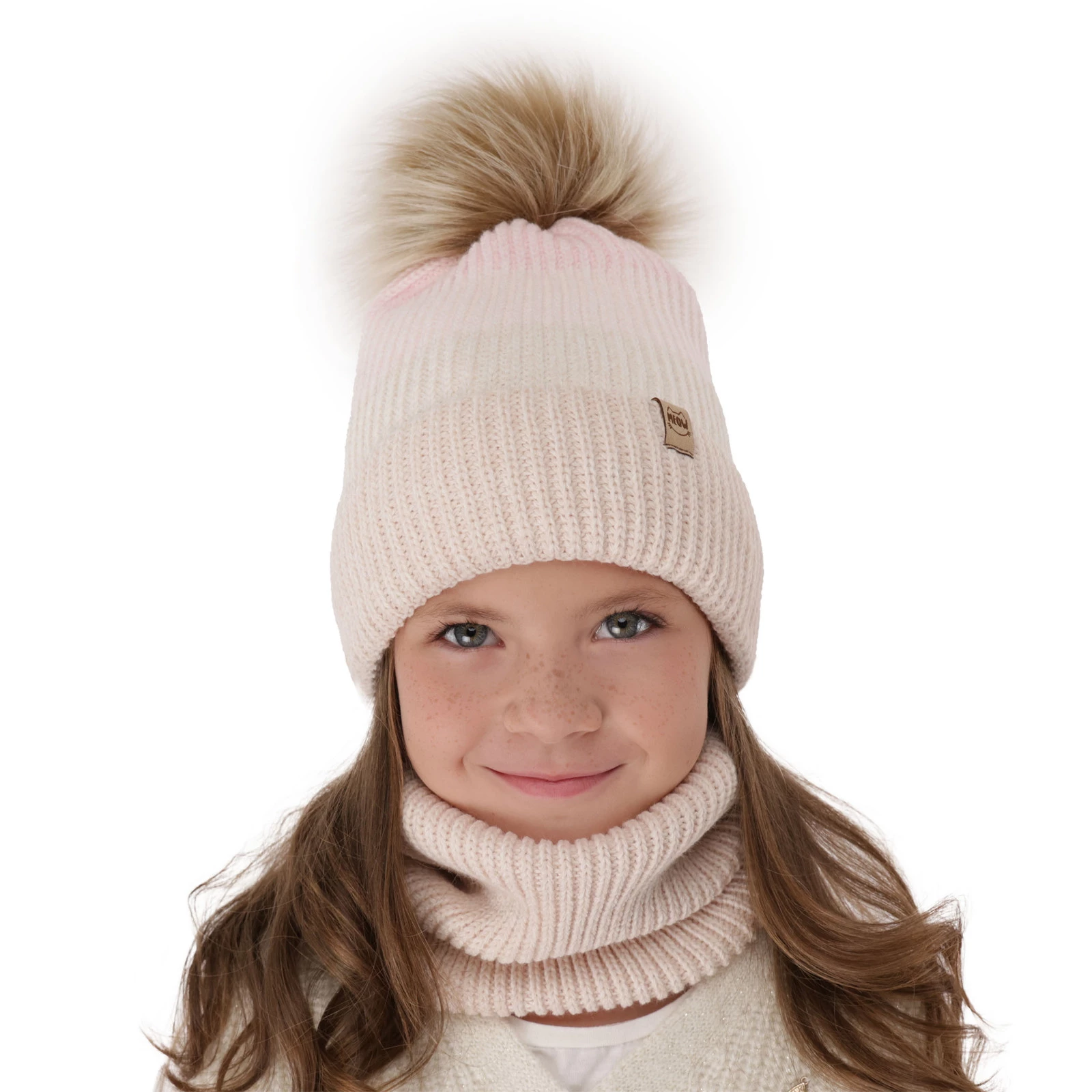 Komplet zimní dívčí: čepice a tunel růžový bambulí Gimena