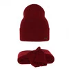 Dámský jarní/zimní set: čepice a šála bordó 100% extra fine merino vlna Melpomena