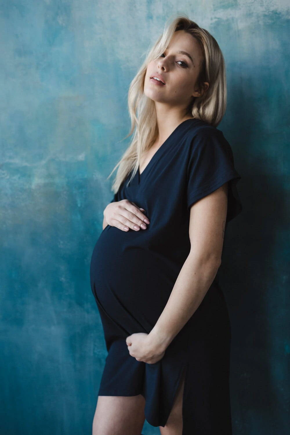 Těhotenská a kojící noční košile Moon bambus, tmavě modrá