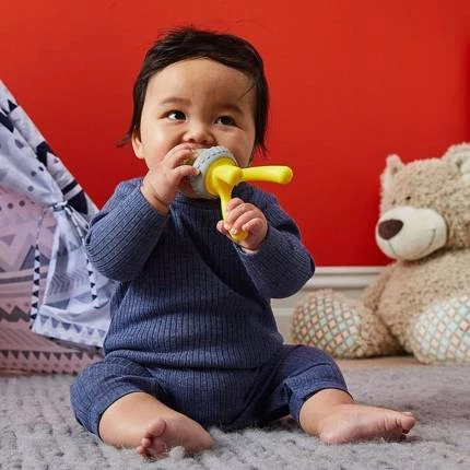 B.Box Silikonové kousátko na kojení - Lemon Sherbet