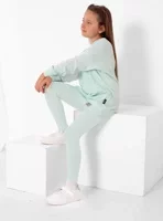 Zelená