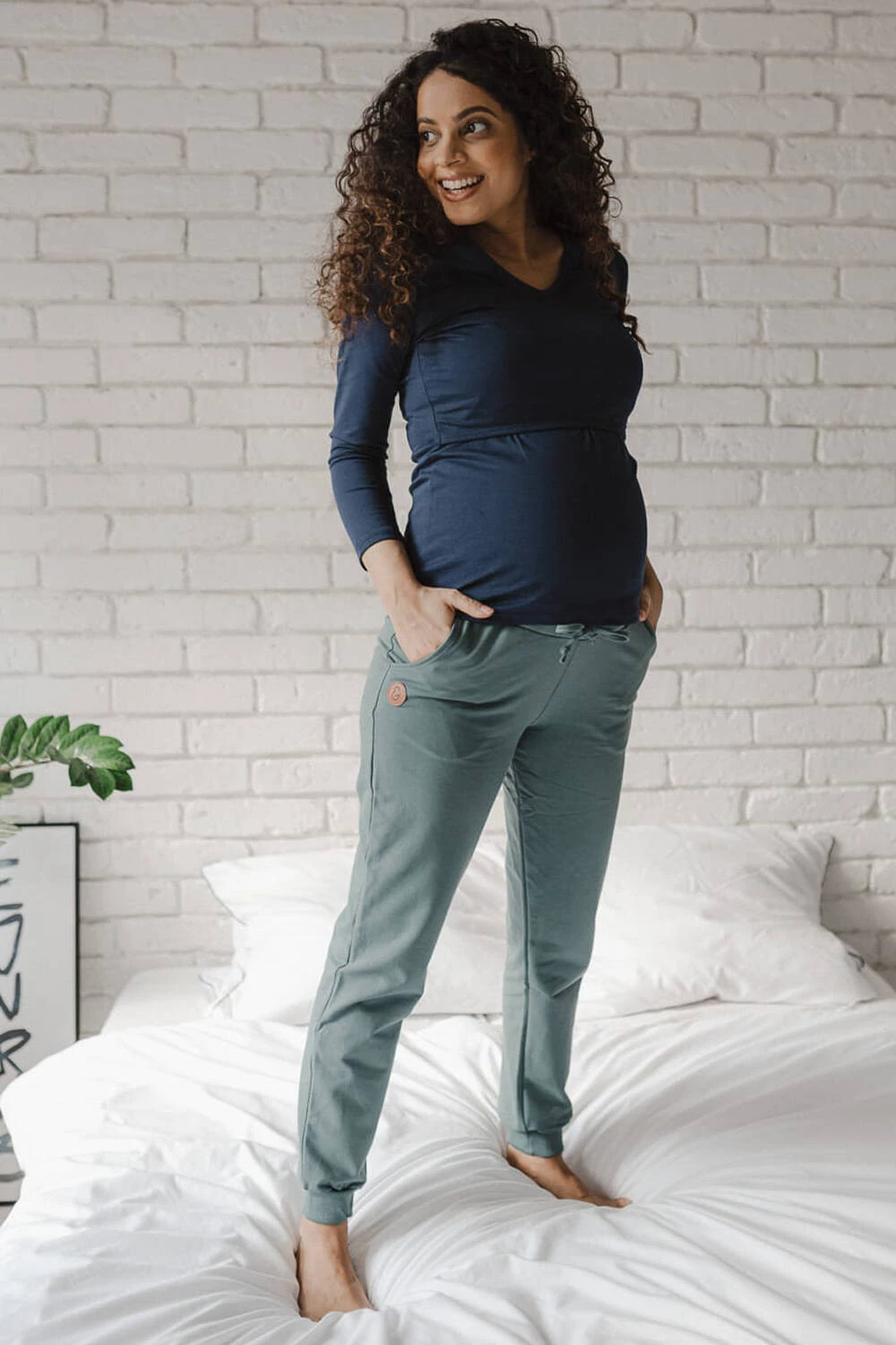 Mořské zelené těhotenské tepláky