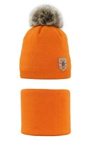 Oranžový